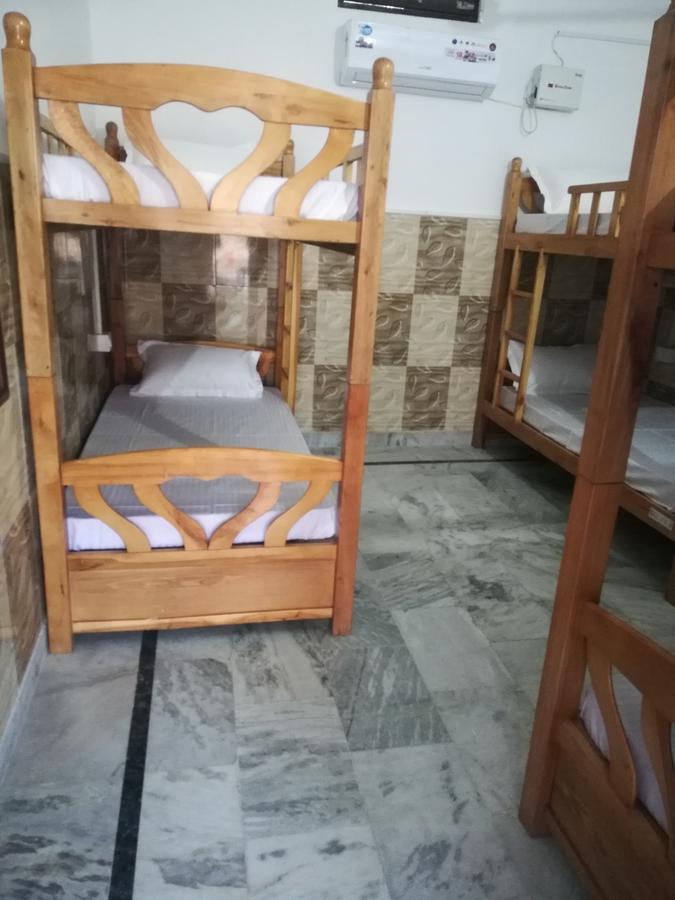 Raahi The Travellers Nest Hotell Rishīkesh Exteriör bild